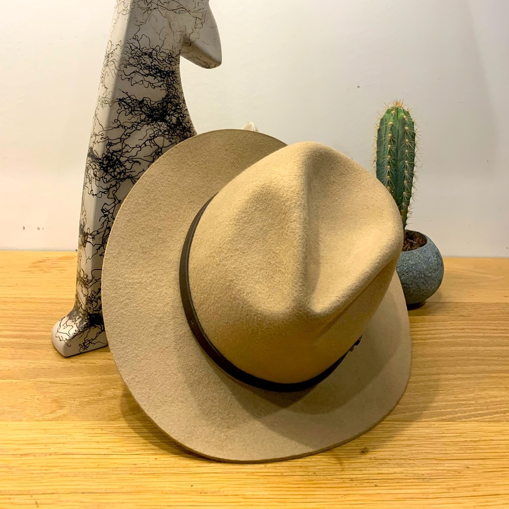Sole Society wool hat